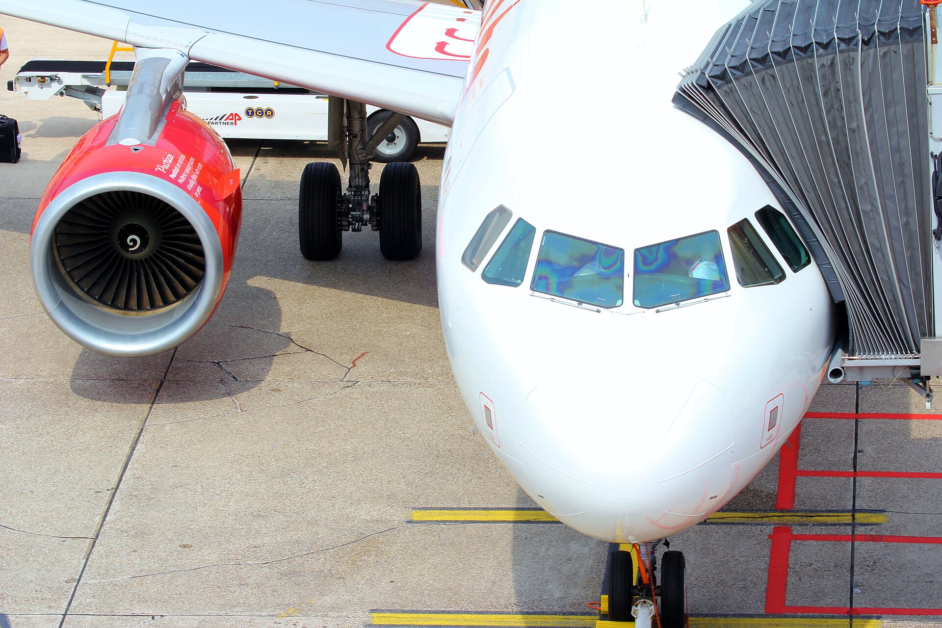 An Air Berlin Airbus A320 in the airline's red-and-white livery