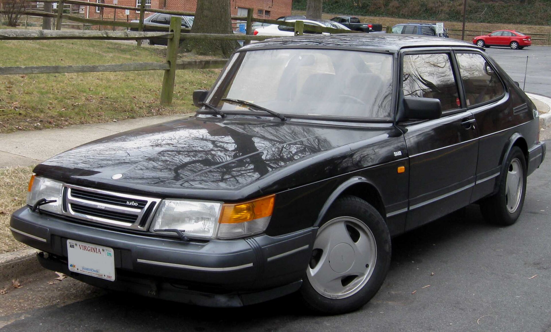 Saab 900 three-door hatchback