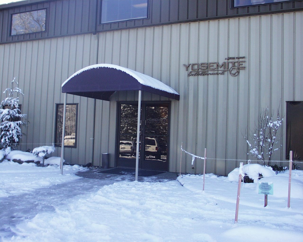 The Yosemite Entertainment headquarters building in Oakhurst, California, Sierra's later development home