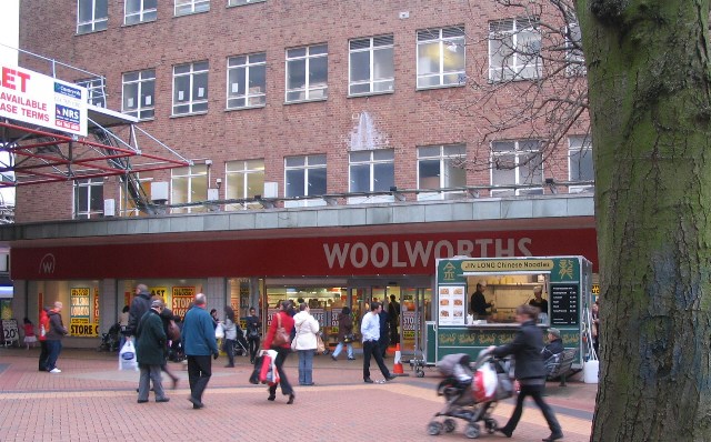 Woolworths Coventry store exterior displaying closing down sale signage, Christmas Eve 2008