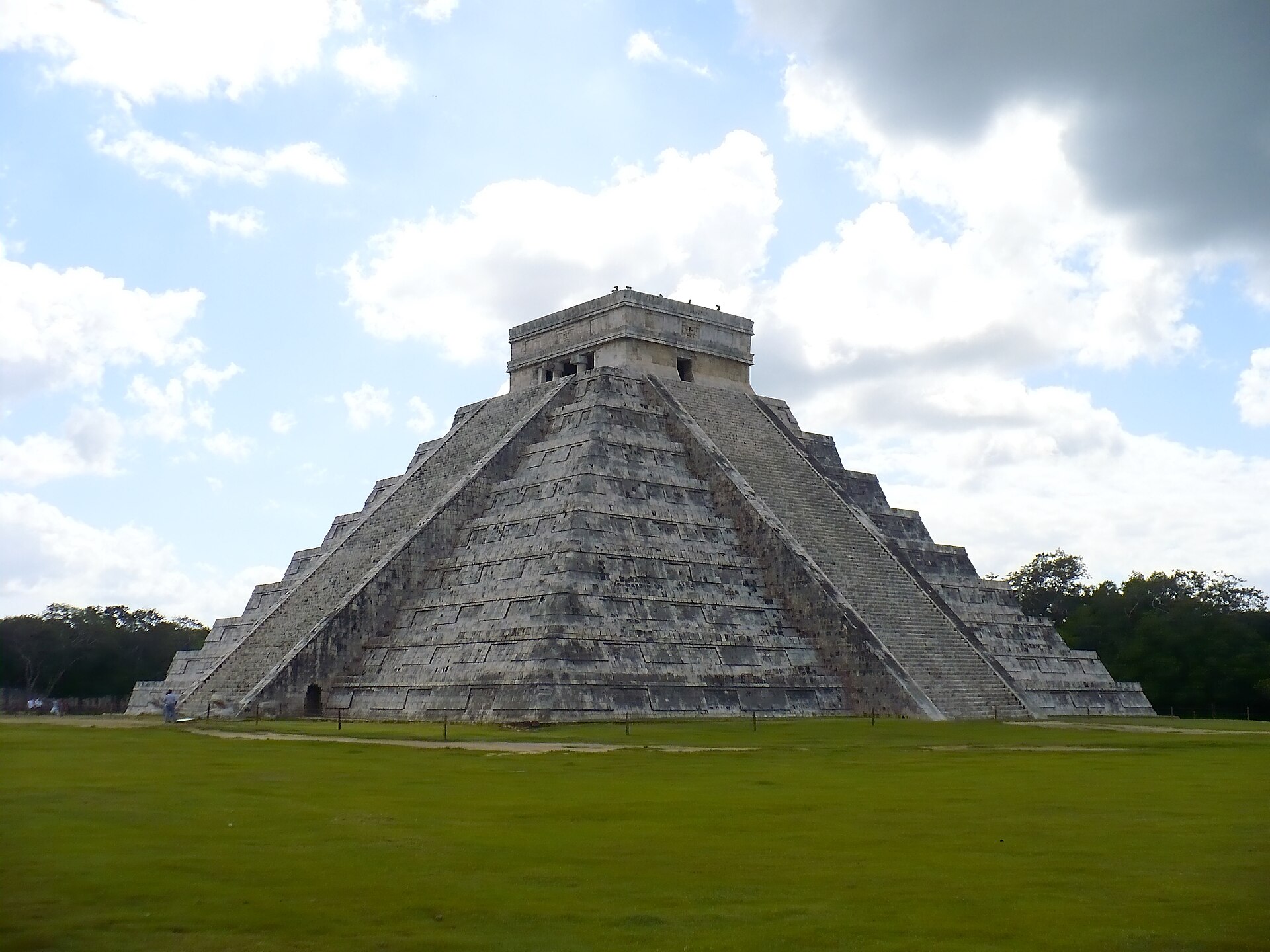 El Castillo, the pyramid of Kukulkan at Chichen Itza