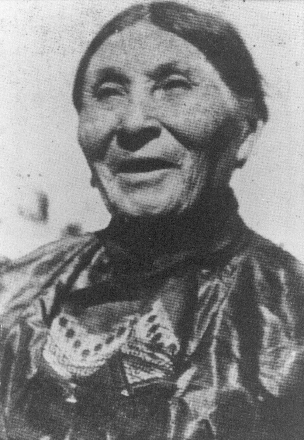 Portrait of Fidelia Fielding, the last fluent speaker of Mohegan-Pequot, before 1908