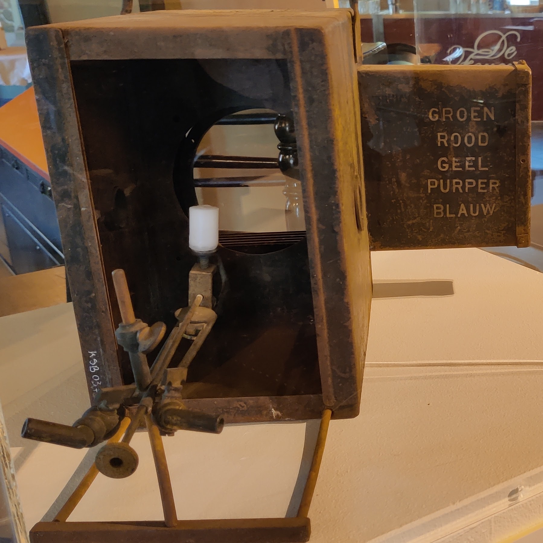 A 19th-century limelight apparatus from the collection of the Stadsschouwburg Brugge theatre