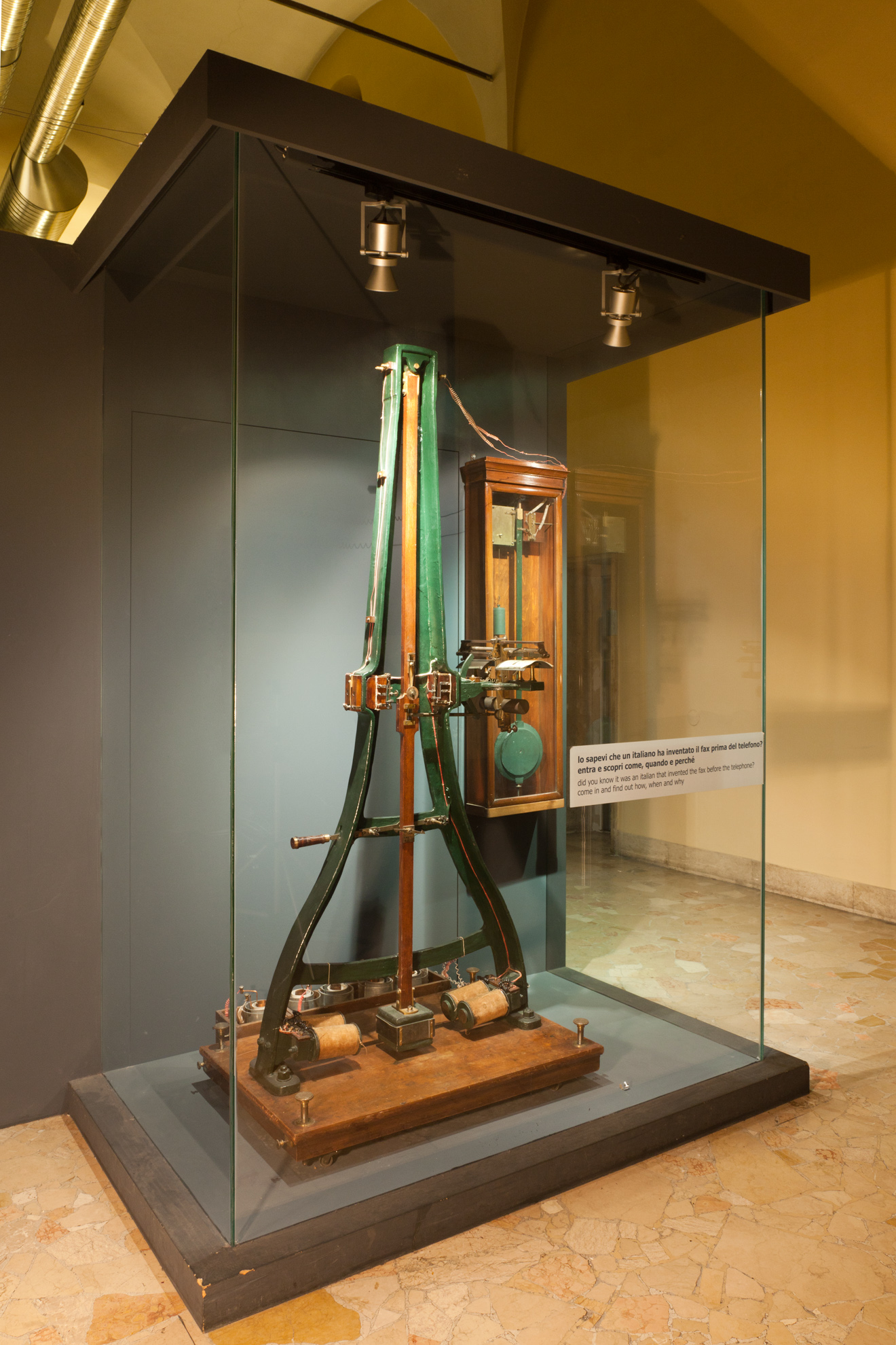 Replica of Caselli's pantelegraph preserved at the Museo nazionale della scienza e della tecnologia, Milan