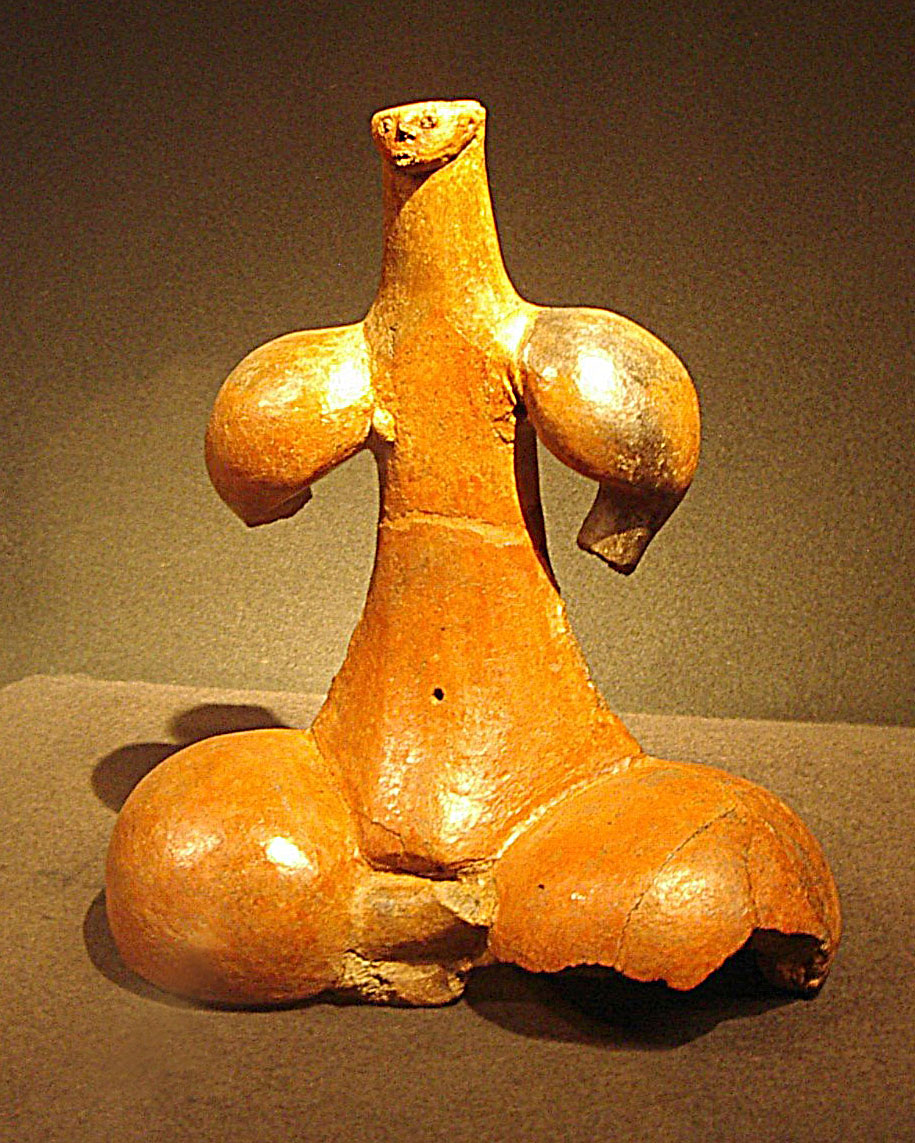 The Ídolo de Tara, a pre-conquest Guanche terracotta figurine from Gran Canaria, Museo Canario