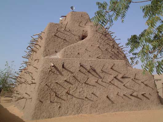 The Tomb of Askia in Gao, a 17-metre mud pyramid built around 1495