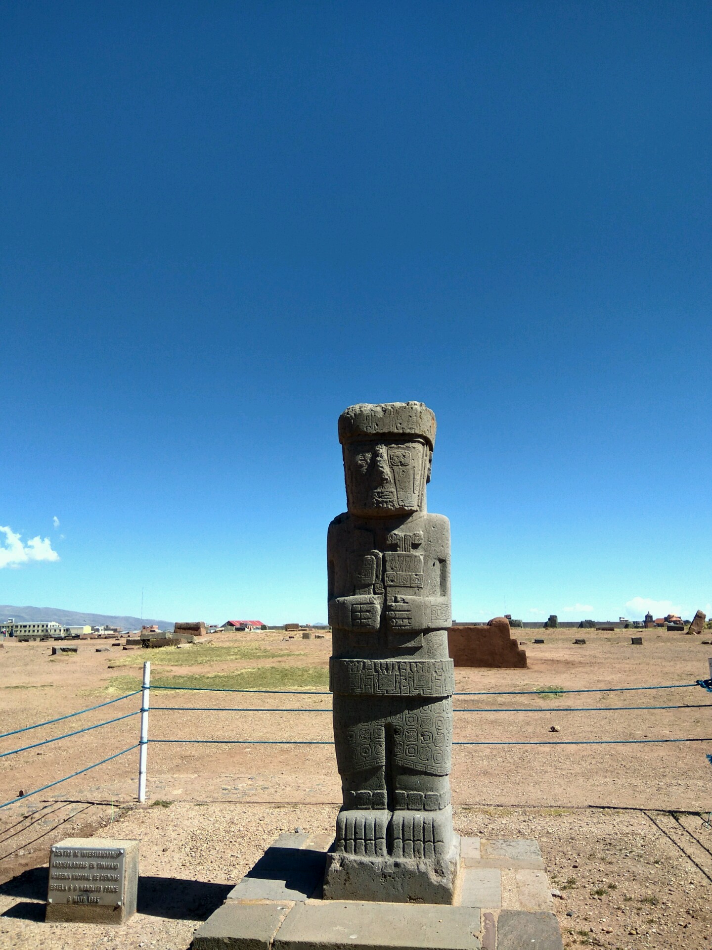 The Ponce monolith at Tiwanaku, a 3-metre andesite statue of a figure holding ceremonial objects, standing in the Kalasasaya court